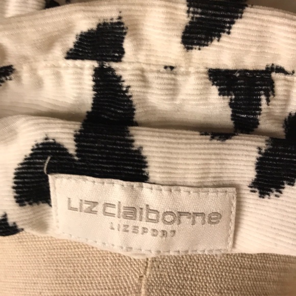 Liz Claiborne button up Blouse; black and white - Picture 5 of 5
